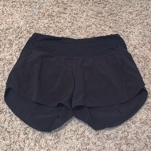 Lululemon size 4 tall